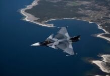 Україна обговорює зі Швецією постачання винищувачів Gripen, – ОП